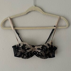 Vintage Victoria’s Secret Lace Black and Tan Bra 36b